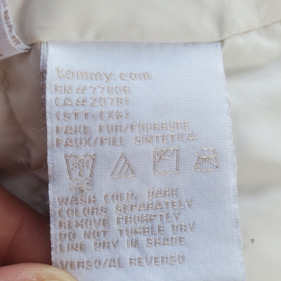 Tommy Hilfiger Women's Down Filled Coat Size SP Good Condition - Picture 13 of 16